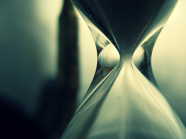 ed10vi - Hourglass